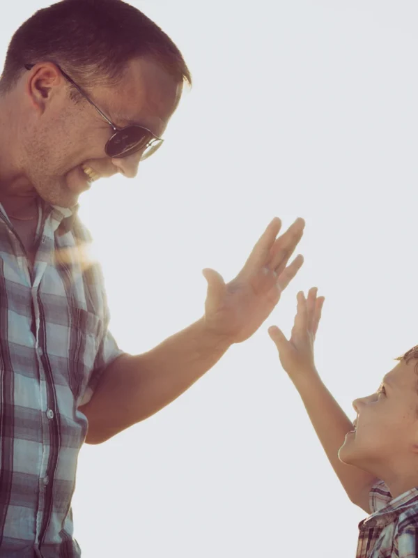 Como Explicar o Autismo para Crianças Neurotípicas de Forma Sensível